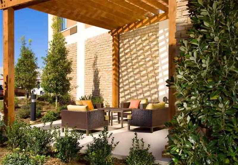 Courtyard By Marriott Tyler Exterior foto